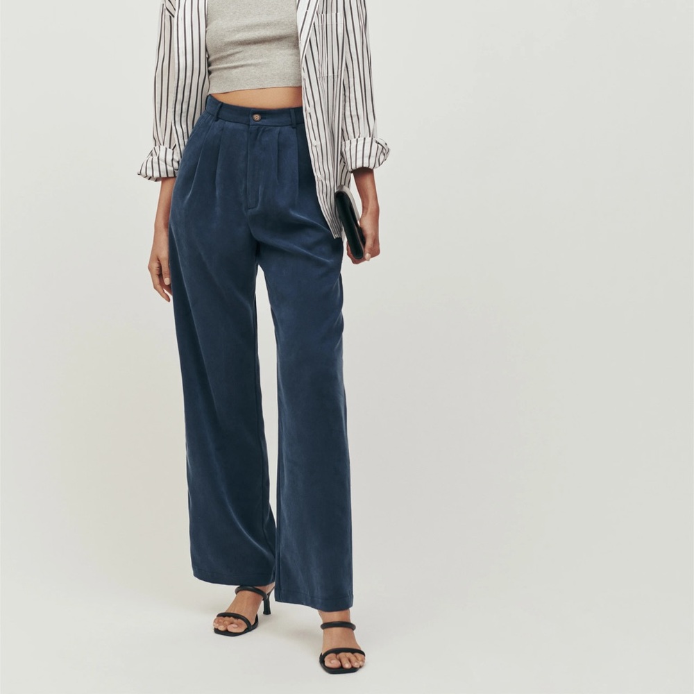 Reformation. Navy Blue. Wide Leg Trousers. Size 12